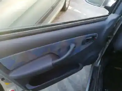 Vehicul casat tata indica mat/6 al anului 2004 alimentat 