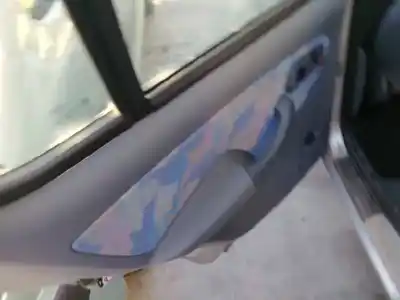 Vehicul casat tata indica mat/6 al anului 2004 alimentat 