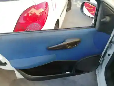 Veicolo di demolizione fiat punto berlina (188) 1.2 8v dynamic dell'anno 2003 alimentato 188a4000