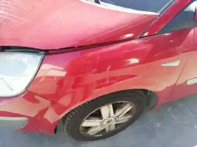 Veicolo di demolizione renault scénic ii (jm0/1_) 1.6 (jm0c jm0j jm1b) dell'anno 2003 alimentato k4mt7
