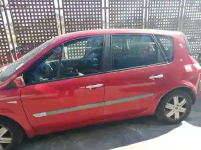 Veicolo di demolizione renault scénic ii (jm0/1_) 1.6 (jm0c jm0j jm1b) dell'anno 2003 alimentato k4mt7