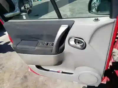 Veicolo di demolizione renault scénic ii (jm0/1_) 1.6 (jm0c jm0j jm1b) dell'anno 2003 alimentato k4mt7