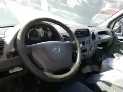 Veicolo di demolizione mercedes-benz sprinter 02.00 -> caja cerrada 413 cdi (904.662) dell'anno 2003 alimentato 611981