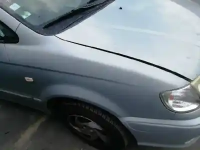 Sloopvoertuig hyundai trajet (fo) 2.0 crdi gls van het jaar 2005 aangedreven d4ea