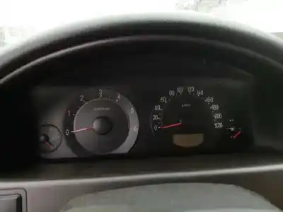 Sloopvoertuig hyundai trajet (fo) 2.0 crdi gls van het jaar 2005 aangedreven d4ea