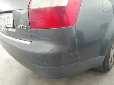 Sloopvoertuig audi a4 berlina (8e) 1.9 tdi (96kw) van het jaar 2002 aangedreven awx