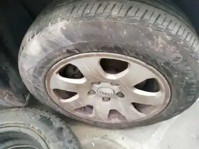 Sloopvoertuig audi a4 berlina (8e) 1.9 tdi (96kw) van het jaar 2002 aangedreven awx