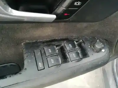 Sloopvoertuig audi a4 berlina (8e) 1.9 tdi (96kw) van het jaar 2002 aangedreven awx