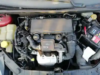 Véhicule à la ferraille ford fiesta (cbk) ghia de l'année 2005 alimenté f6jb