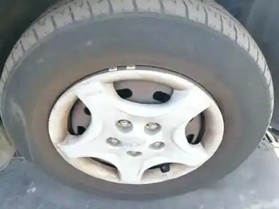 Veículo de Sucata hyundai trajet (fo) 2.0 crdi gls do ano 2003 alimentado d4ea