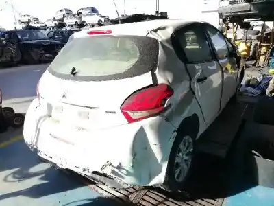 Здавання транспортного засобу peugeot 208 active року 2015 потужний bh02 bhw