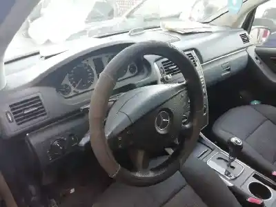 Véhicule à la ferraille mercedes-benz clase b (w245) 180 cdi (245.207) de l'année 2006 alimenté 640940