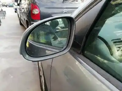 Hurda Aracı volkswagen golf v berlina (1k1) 1.6 yılın 2006 güçlü bse