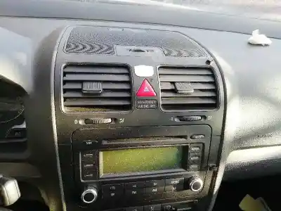 Hurda Aracı volkswagen golf v berlina (1k1) 1.6 yılın 2006 güçlü bse