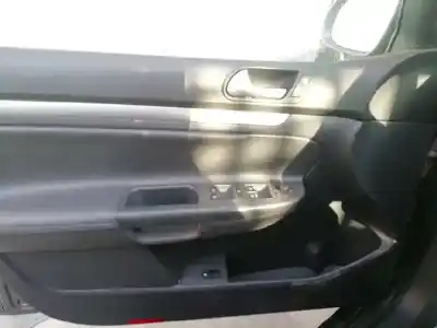 Hurda Aracı volkswagen golf v berlina (1k1) 1.6 yılın 2006 güçlü bse