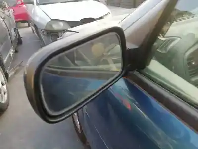 Veículo de Sucata nissan primera berlina (p11) 1.6 16v cat do ano 2001 alimentado qg16