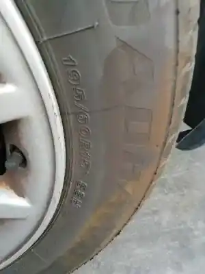 Veículo de Sucata nissan primera berlina (p11) 1.6 16v cat do ano 2001 alimentado qg16