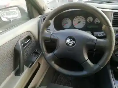 Veículo de Sucata nissan primera berlina (p11) 1.6 16v cat do ano 2001 alimentado qg16