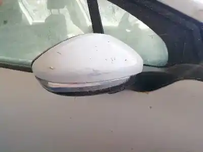 Veículo de Sucata peugeot 2008 (--.2013->) active do ano 2015 alimentado bh02