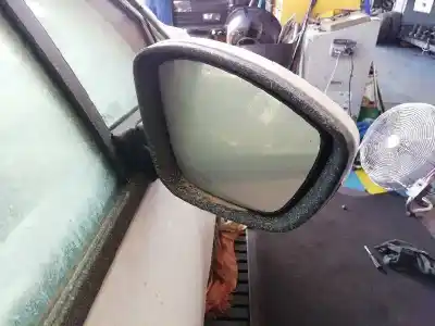 Veículo de Sucata peugeot 2008 (--.2013->) active do ano 2015 alimentado bh02