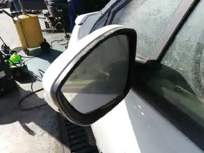 Veículo de Sucata peugeot 2008 (--.2013->) active do ano 2015 alimentado bh02