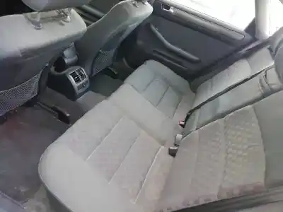 Hurda Aracı audi a6 berlina (4b2) 2.5 v6 24v tdi cat (aym) yılın 2001 güçlü aym