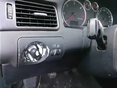 Hurda Aracı audi a6 berlina (4b2) 2.5 v6 24v tdi cat (aym) yılın 2001 güçlü aym