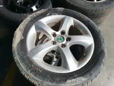 Здавання транспортного засобу skoda fabia (5j2 ) style року 2008 потужний bxw