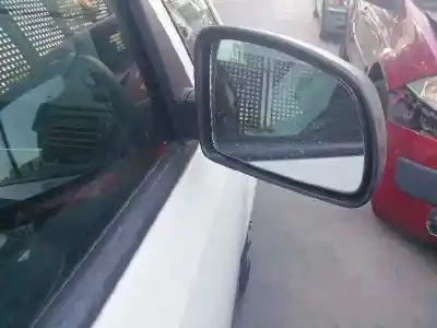 Veicolo di demolizione opel meriva a monospace (x03) 1.7 dti (e75) dell'anno 2004 alimentato y17dt