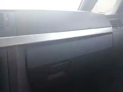 Veicolo di demolizione opel meriva a monospace (x03) 1.7 dti (e75) dell'anno 2004 alimentato y17dt