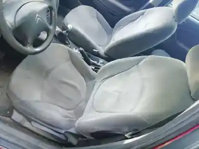 Véhicule à la ferraille citroen c5 berlina 1.6 16v hdi fap de l'année 2005 alimenté 9hz