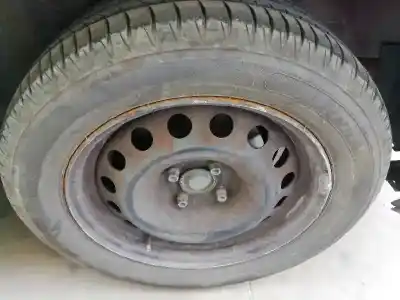 Véhicule à la ferraille citroen c5 berlina 1.6 16v hdi fap de l'année 2005 alimenté 9hz