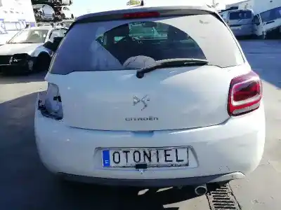 Véhicule à la ferraille citroen ds3 (sa_) 1.6 hdi 90 de l'année 2015 alimenté 9hp
