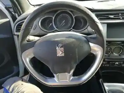 Véhicule à la ferraille citroen ds3 (sa_) 1.6 hdi 90 de l'année 2015 alimenté 9hp