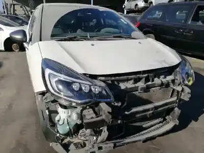 Véhicule à la ferraille citroen ds3 (sa_) 1.6 hdi 90 de l'année 2015 alimenté 9hp