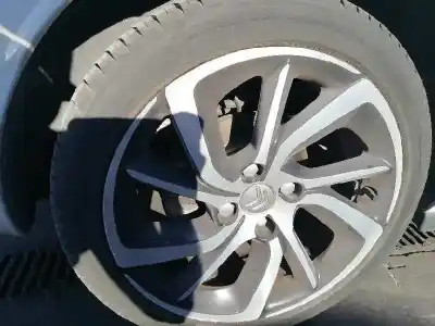 Véhicule à la ferraille citroen ds3 (sa_) 1.6 hdi 90 de l'année 2015 alimenté 9hp
