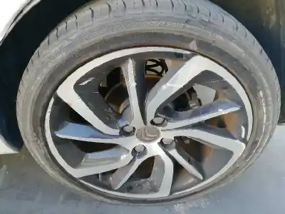 Véhicule à la ferraille citroen ds3 (sa_) 1.6 hdi 90 de l'année 2015 alimenté 9hp