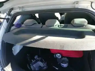Véhicule à la ferraille citroen ds3 (sa_) 1.6 hdi 90 de l'année 2015 alimenté 9hp