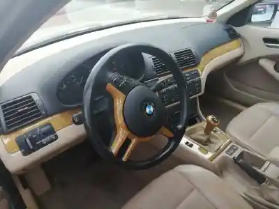 Здавання транспортного засобу bmw serie 3 berlina (e46) 320d року 2002 потужний 204d4d