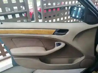 Здавання транспортного засобу bmw serie 3 berlina (e46) 320d року 2002 потужний 204d4d