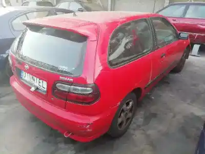 Здавання транспортного засобу nissan almera (n15) gx року 1999 потужний ga16
