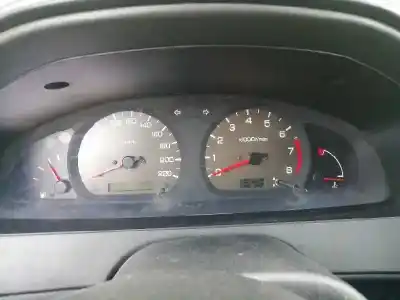 Здавання транспортного засобу nissan almera (n15) gx року 1999 потужний ga16