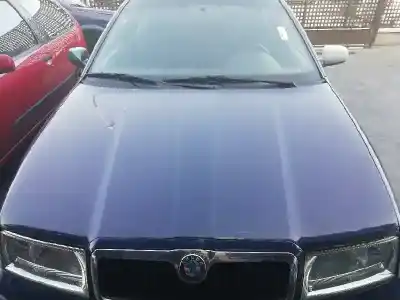 Veículo de Sucata skoda octavia berlina (1u2) ambiente do ano 2003 alimentado bfq