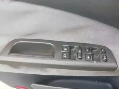 Veículo de Sucata skoda octavia berlina (1u2) ambiente do ano 2003 alimentado bfq