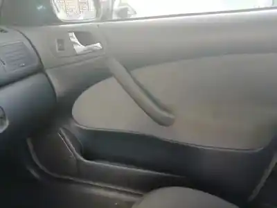 Veículo de Sucata skoda octavia berlina (1u2) ambiente do ano 2003 alimentado bfq