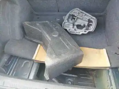 Veículo de Sucata skoda octavia berlina (1u2) ambiente do ano 2003 alimentado bfq