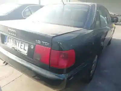 Здавання транспортного засобу audi a6 berlina (c4) * року 1995 потужний 1z