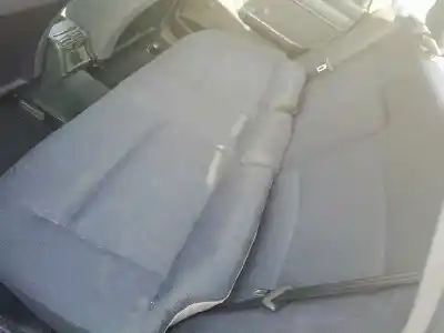 Здавання транспортного засобу audi a6 berlina (c4) * року 1995 потужний 1z