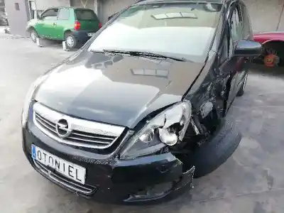 Здавання транспортного засобу opel zafira b 1.7 16v cdti року 2013 потужний a17dtr