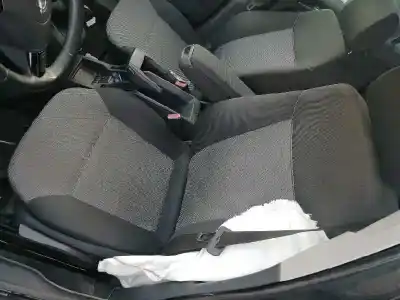Здавання транспортного засобу opel zafira b 1.7 16v cdti року 2013 потужний a17dtr